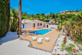  Colina - holiday home with private swimming pool in Moraira  Морайра